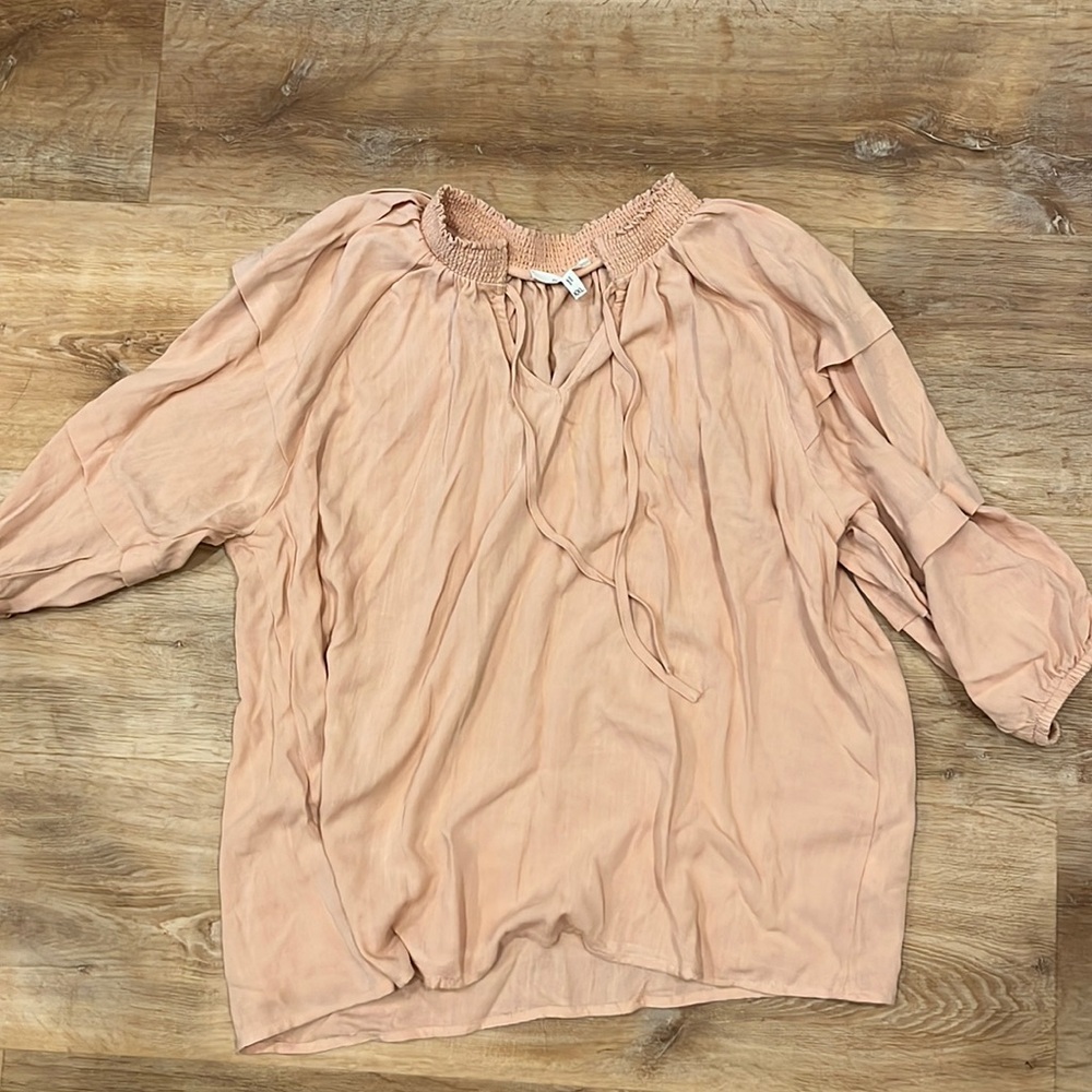 Maurice’s top